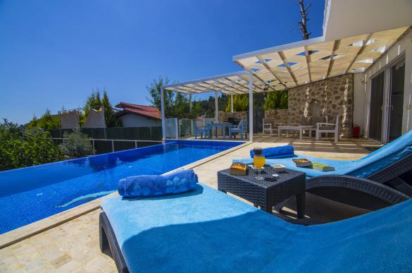 villa-koybal-05_987.jpg