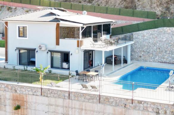 villa-mia-17_408_370.jpg